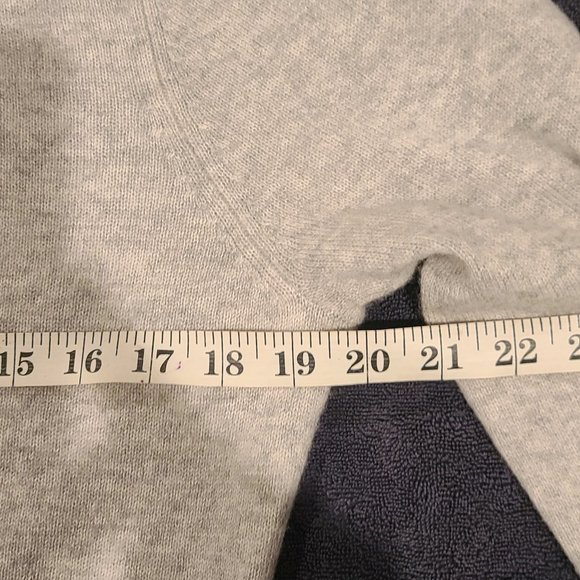 Vintage Charter Club Cashmere C Sweater - Picture 2 of 5